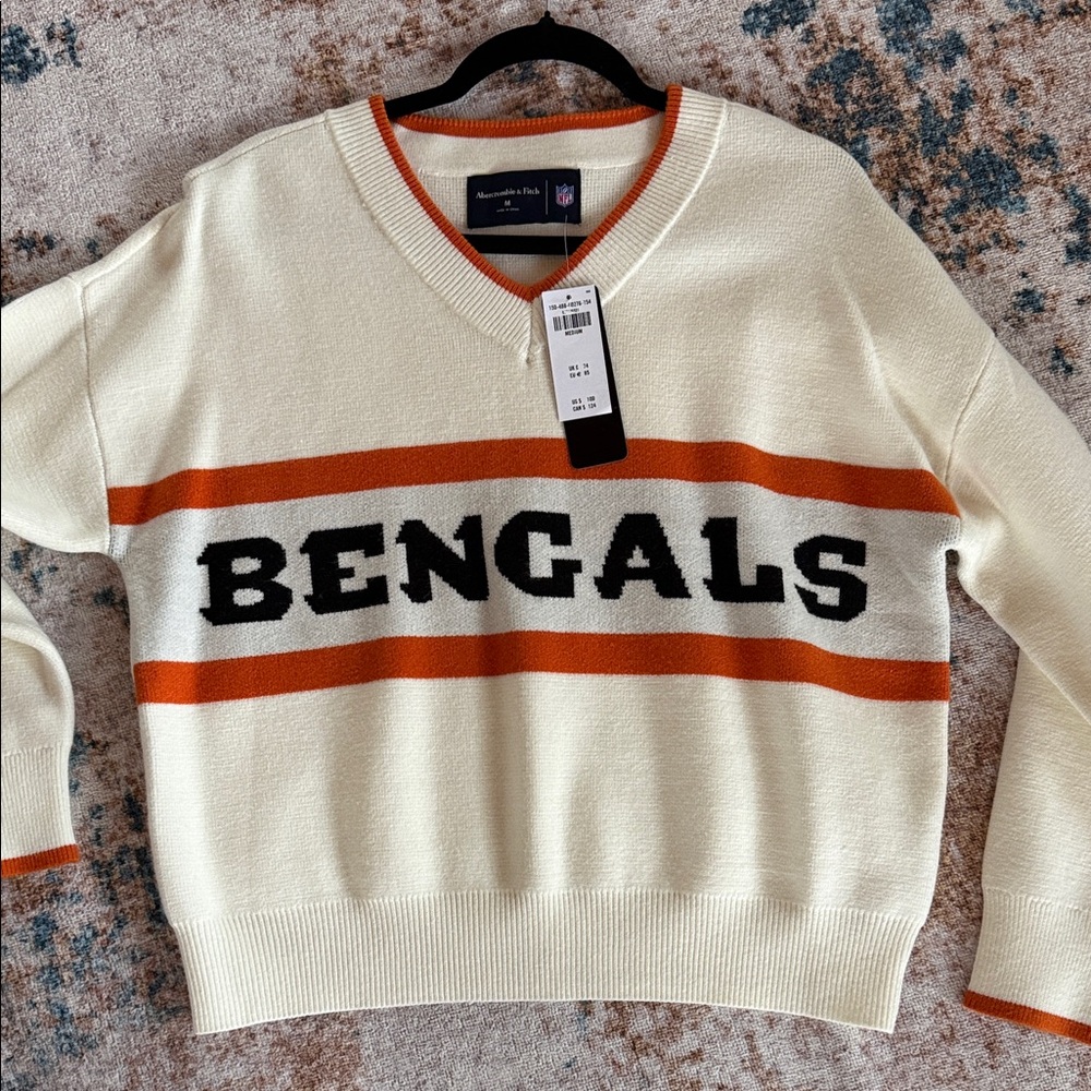 Abercrombie & Fitch Cream and Orange Bengals V-Neck Sweater